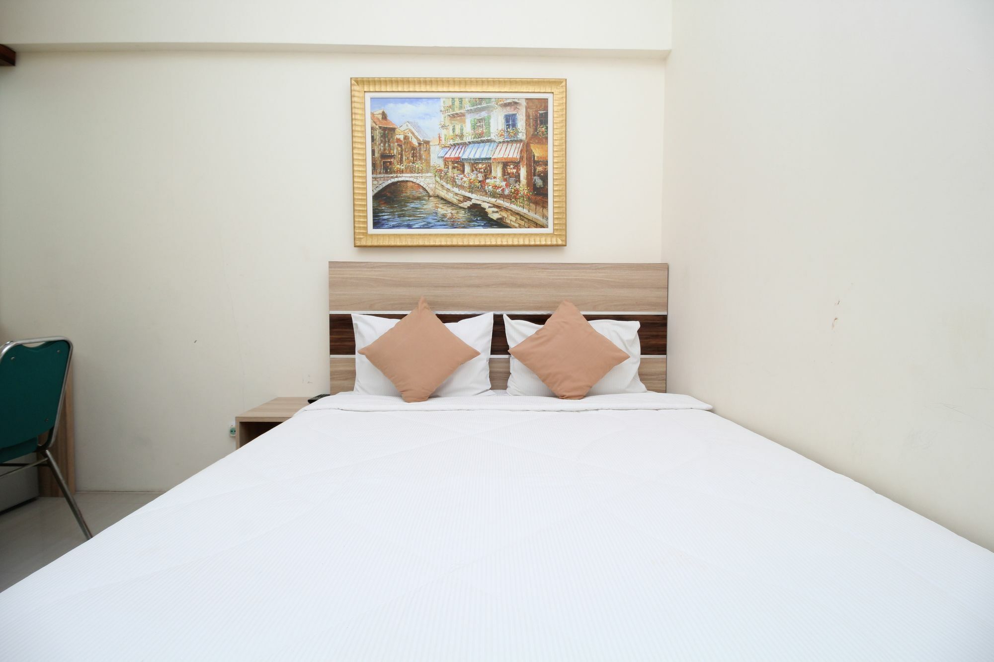 Hotel Myzone Homtel à Semarang Extérieur photo
