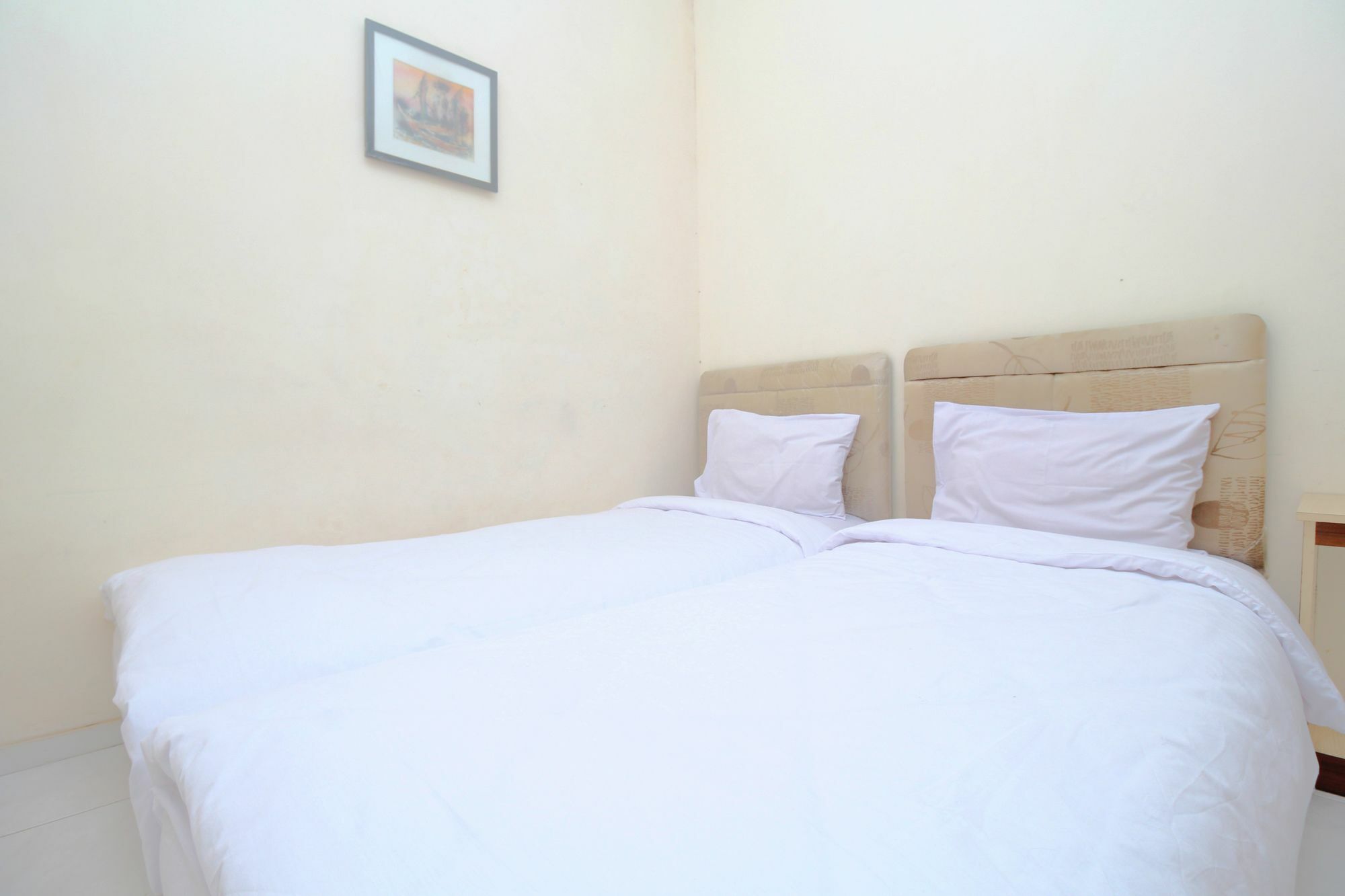 Hotel Myzone Homtel à Semarang Extérieur photo