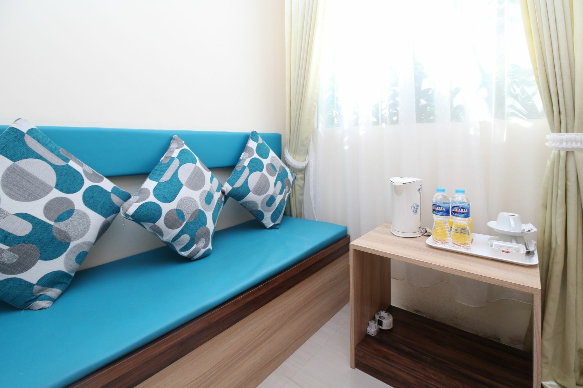 Hotel Myzone Homtel à Semarang Extérieur photo