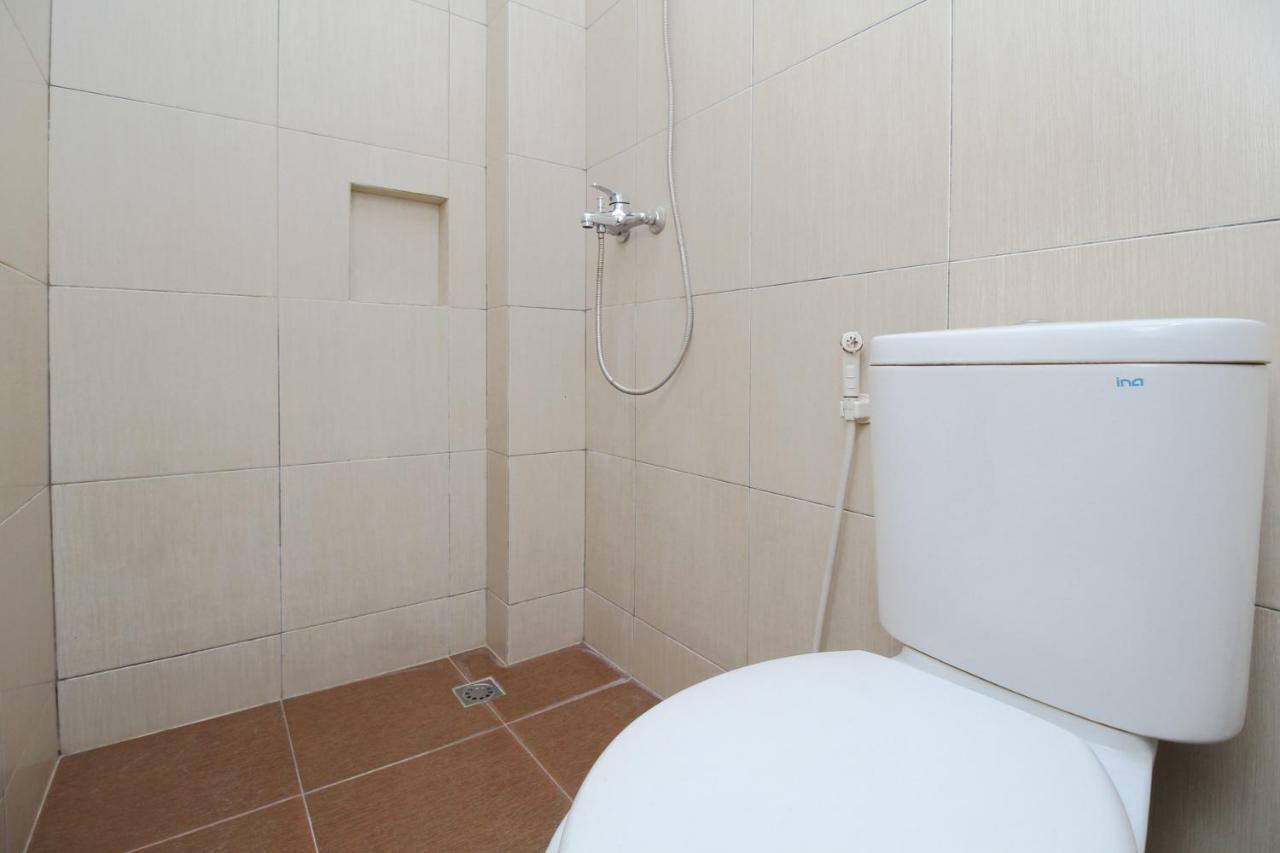 Hotel Myzone Homtel à Semarang Extérieur photo